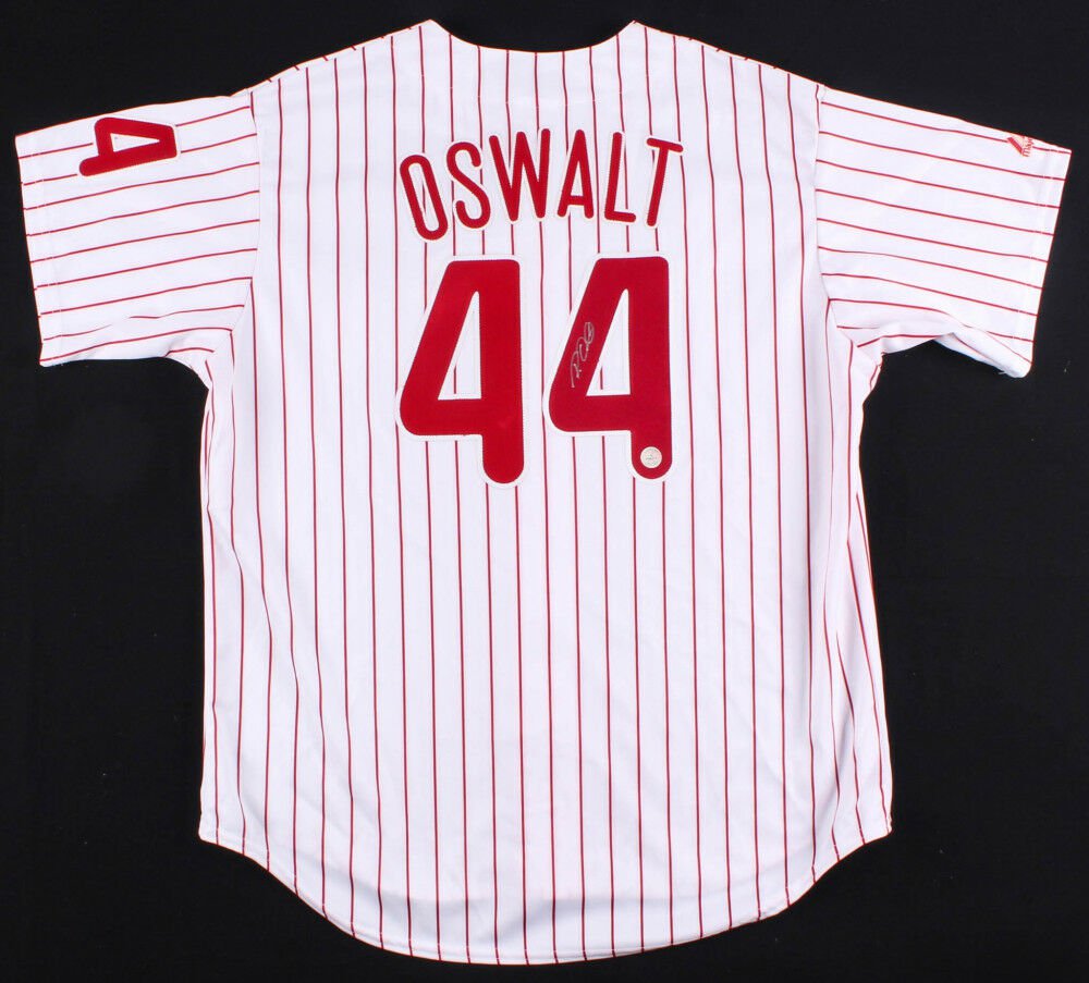 Roy Oswalt Signed Philadelphia Phillies Jersey (Diamond Legends) 2005 ...