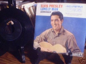 ELVIS PRESLEY Surrender  45 & P/S  1961