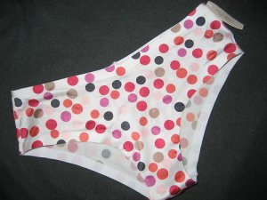NWT BODY  VICTORA SECRET LOW RISE HIP HUGGER PANTY S