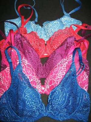 NEW VERY SEXY VICTORIA SECRET PUSH UP  LACE BRA 34B