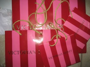 LIMITED EDITION GOLD ROPE VICTORIA SECRET GIFT BAGS