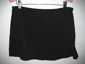 NEW VICTORIA SECRET BLACK SLIMMING SWIM COVER UP SKIRT