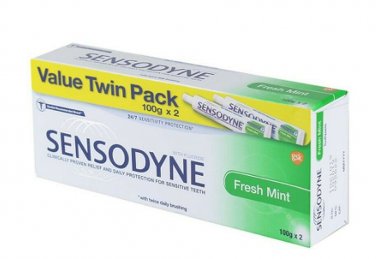 Sensitivity SENSODYNE Toothpaste Fresh Mint   -  100g X 4 packs