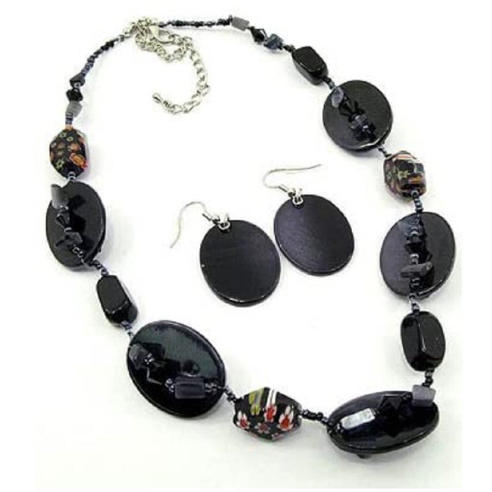 Black Pastille Necklace and Earrings Set