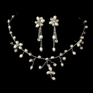Silver Rhinestone Freshwater Pearl Necklace Earring Set