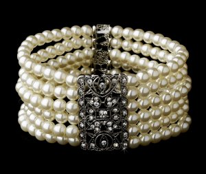 Silver Rhodium Clear Crystal Pearl Stretch Bracelet