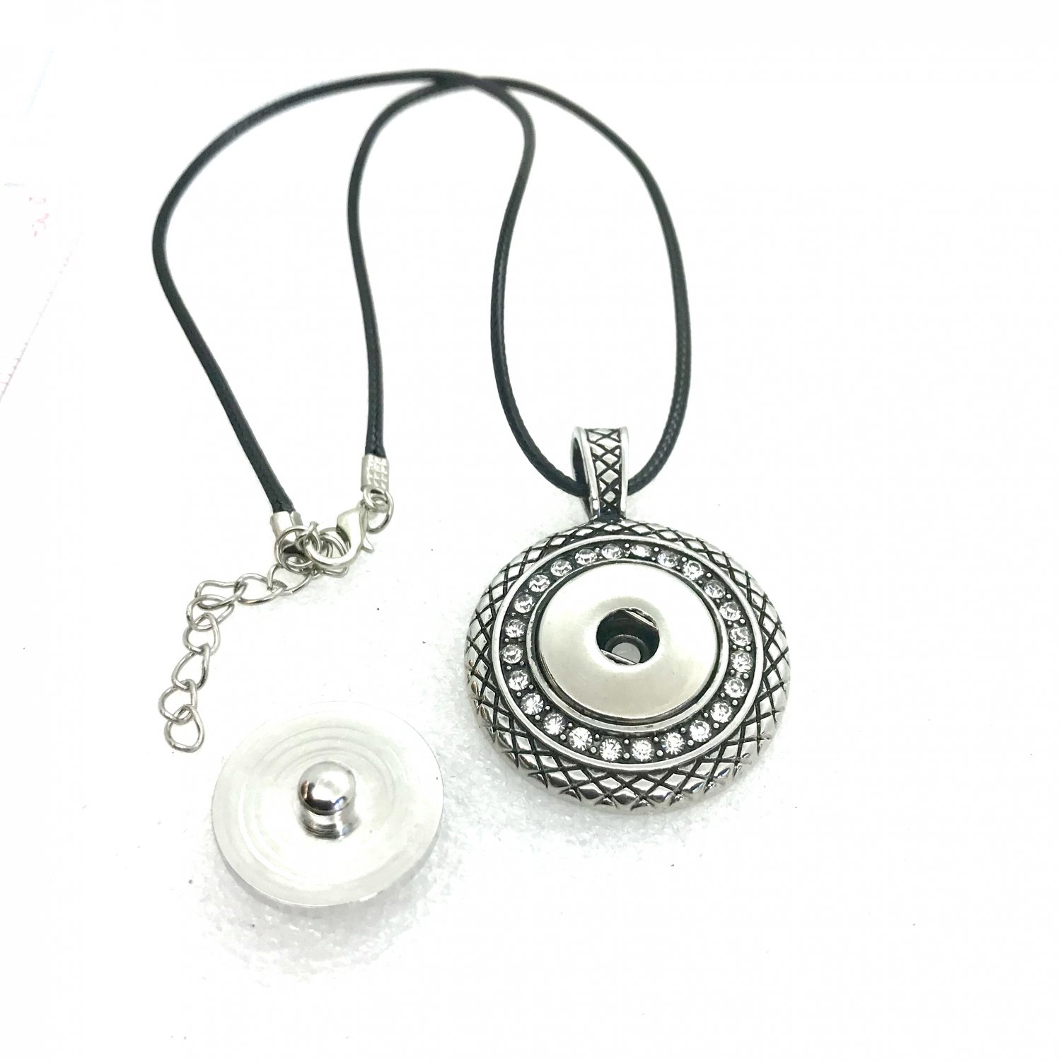 Round Pendant 20mm handmade Snap Necklace 18mm Snap Jewelry