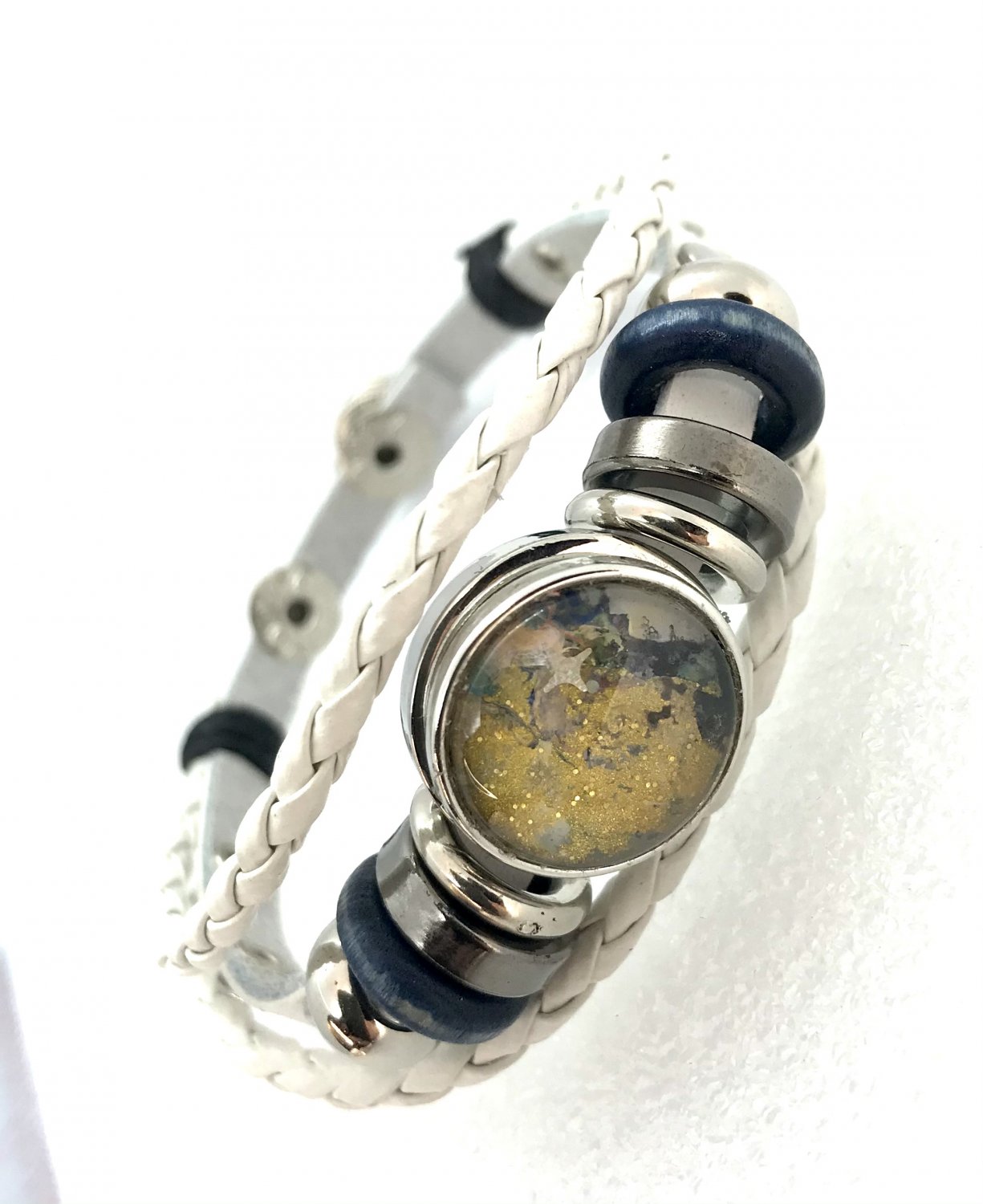 Leather bracelet Hand Painted Ginger snaps Buttons 1820mm Fast Shipping