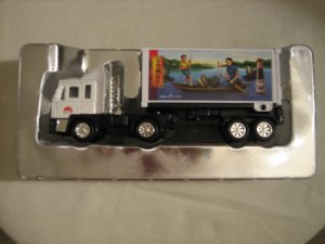 Brand New Mini Container White Truck Heavy Gauge Die-Cast Pull Back Action!