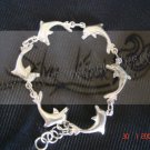 B02Dolphins bracelet