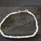 B04plain bracelet from silver beads