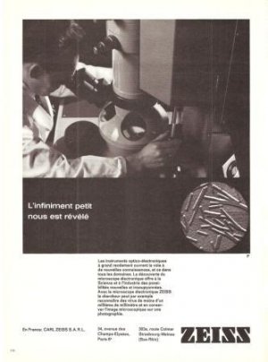 Carl Zeiss Optics Instruments Microscope Vintage Ad May 1966 French
