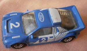 Matchbox Ford RS 200 Blue 1986 1:55 2 Pirelli