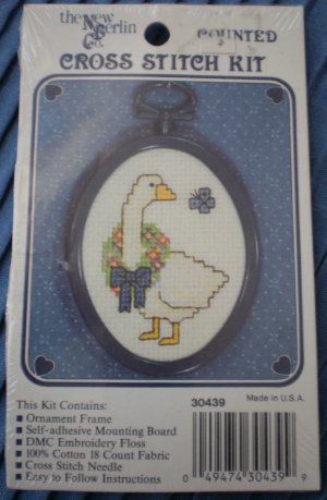 New Berlin Cross Stitch Kit Goose Geese 30439 NOS Counted