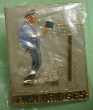 Twin Bridges Pin Mailbox John Driskell Grand Master 1986 Masons Lodge