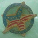 Presidential Primary Election Pin 2000 Enamel Goldtone Metal