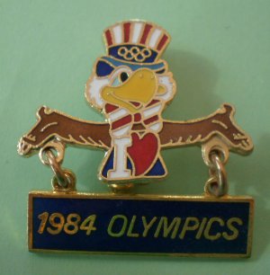 Sam Eagle 1984 Olympics Los Angeles Mascot Enamel Goldtone Metal