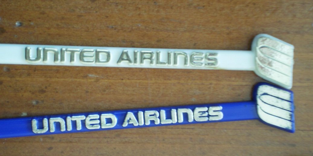 Vintage Swizzle Sticks United Airlines Lot 30 White Blue Plastic