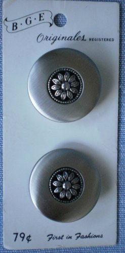 BGE Originales Buttons Metal Flower Self Shank 1in