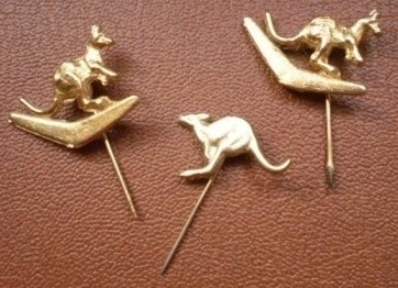 Kangaroo Pin Stick Lot 3 Gold Tone Boomerang vintage