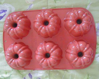 Nordic Ware Orange Bundt Lette Pan No 4 6-cavity Vintage