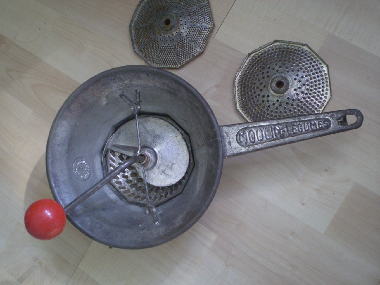 Vintage Moulin Legumes 1 Brevete Food Rice Mill Grater Potato Masher