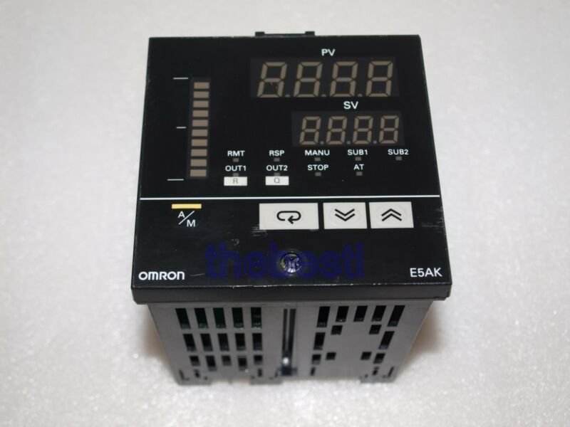  Used Omron E5AK-AA2-500 Temperature Controller In Good Condition