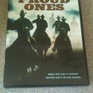 The Proud Ones (DVD, 2009, Full Frame/Widescreen) LIKE NEW, Robert Ryan