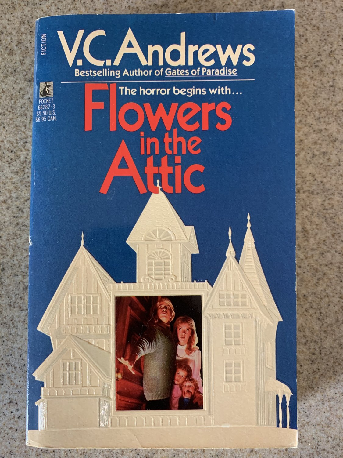 Flowers in the Attic by V.C. Andrews (Paperback, Pocket Books) Dollanganger