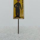CHARLES CHAPLIN, COMICS Humor Film Movie Cinema, vintage pin badge !