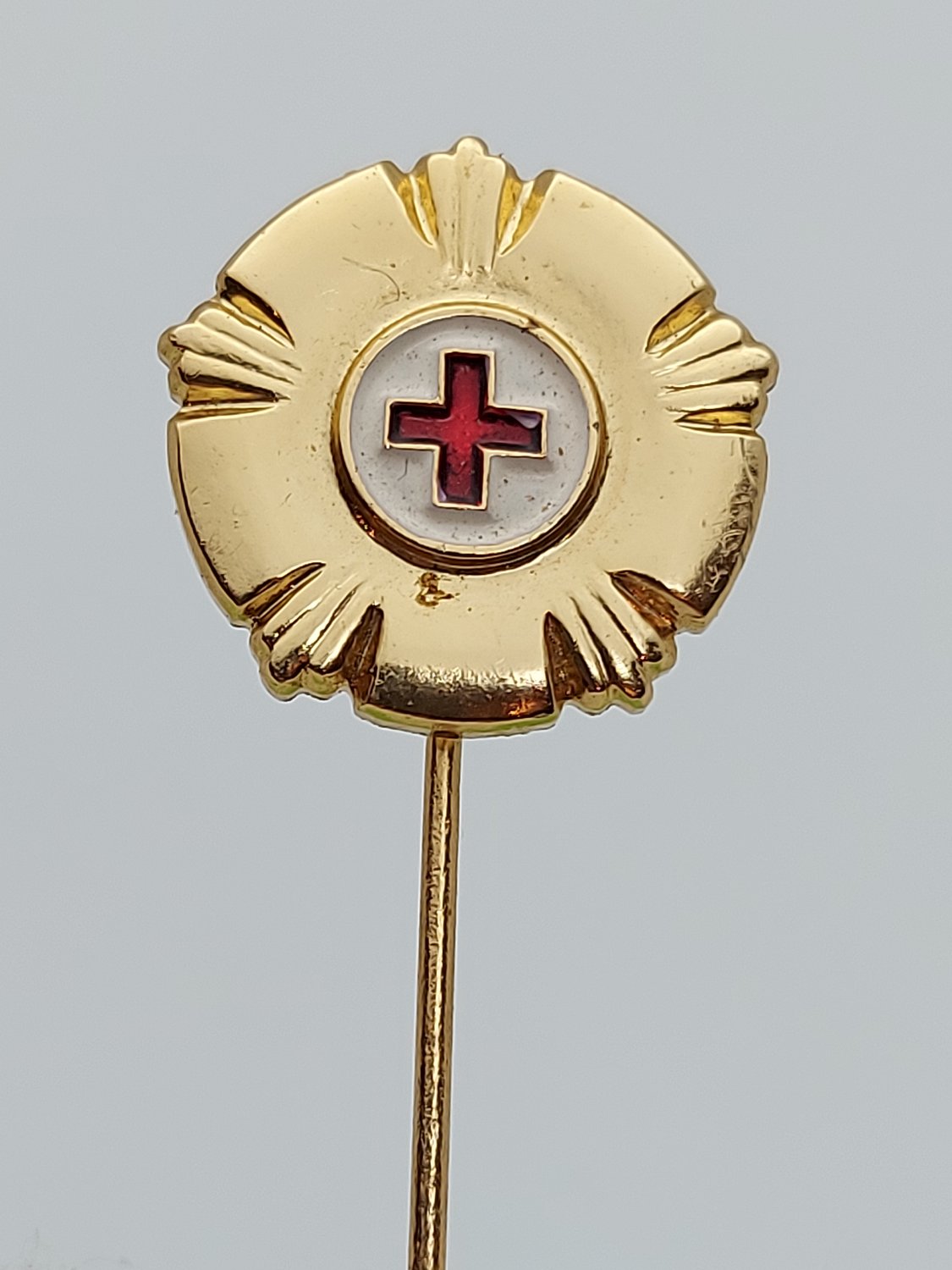 Croatia( Yugoslavia) Red Cross, old vintage pin, badge, lapel !