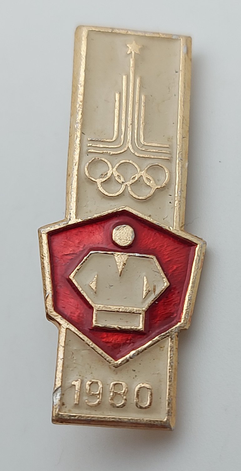 Olympic Games Moscow 1980 OLYMPIC Russian USSR vintage pin, badge, lapel