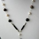 White Pearl & Tourmaline Leather 925 Silver Necklace White Pearl & Tourmaline Leather 925 Silver Necklace