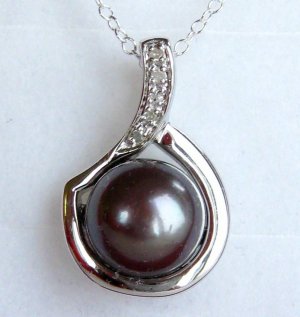 Gray Pearl and Diamond Sterling Silver Pendant