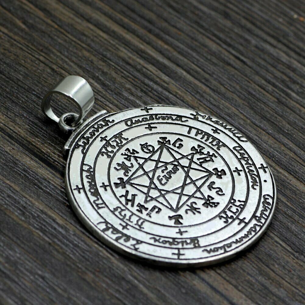 PENDANT KEY OF SOLOMON WICCA TOTAL PROTECTION BLACK MAGIC VIRUS SPELL CAST DEMON