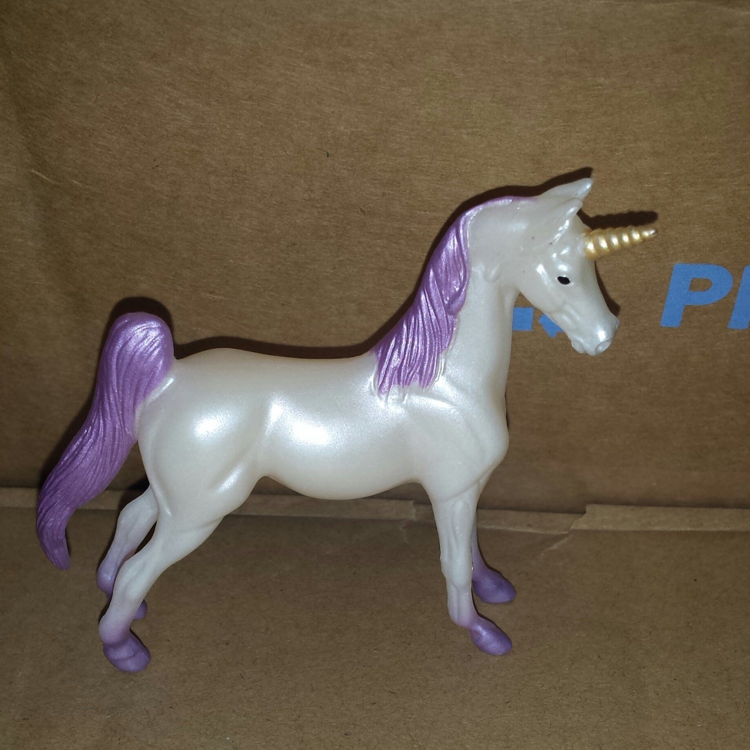 Breyer Horse Stablemate Unicorn White Purple