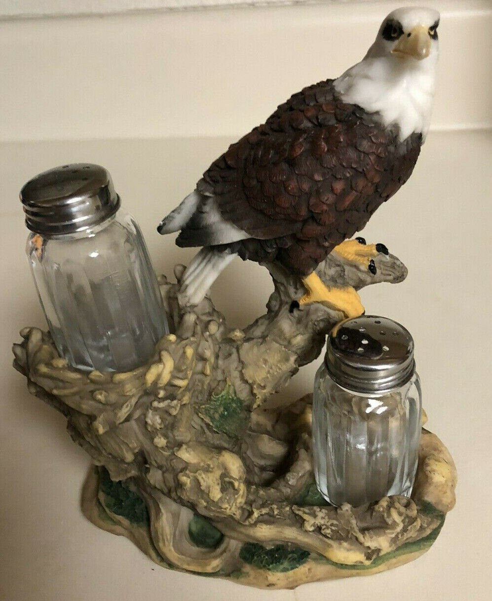 Eagle Salt & Pepper Shaker Ceramic