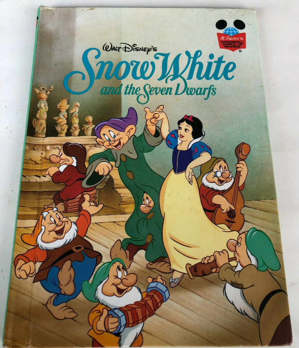 Walt Disney's Snow White and the Seven Dwarfs (1994, First American Edition)