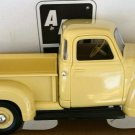 AMT/Ertl 1950 Chevy Pickup Collector's Edition, 1:25, Cream Color