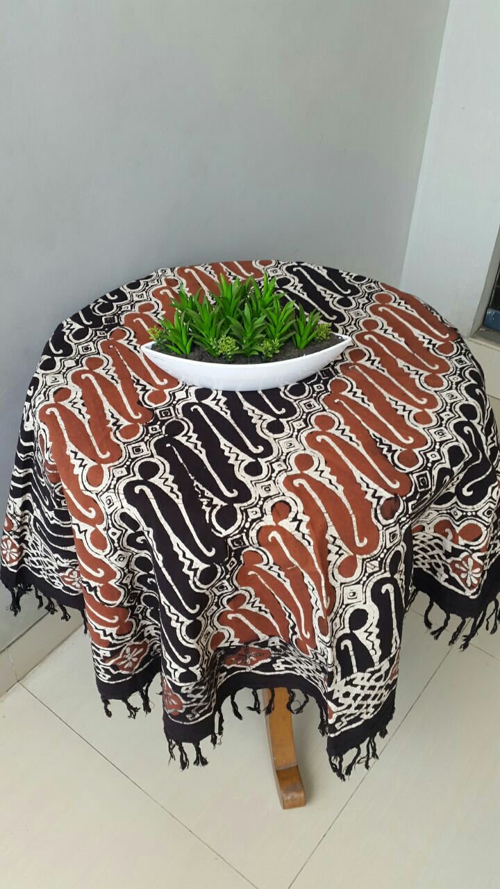 Tablecloth