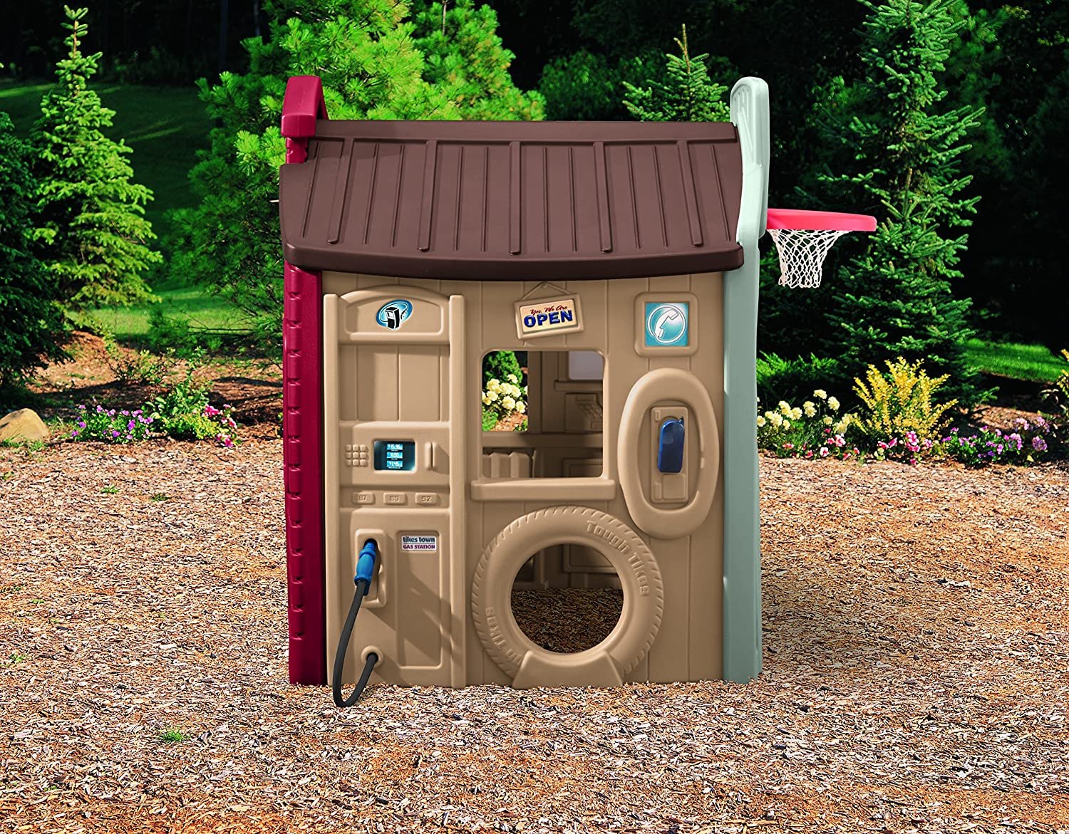 Little Tikes Town Playhouse, Features Market, Gas Station, and Sports