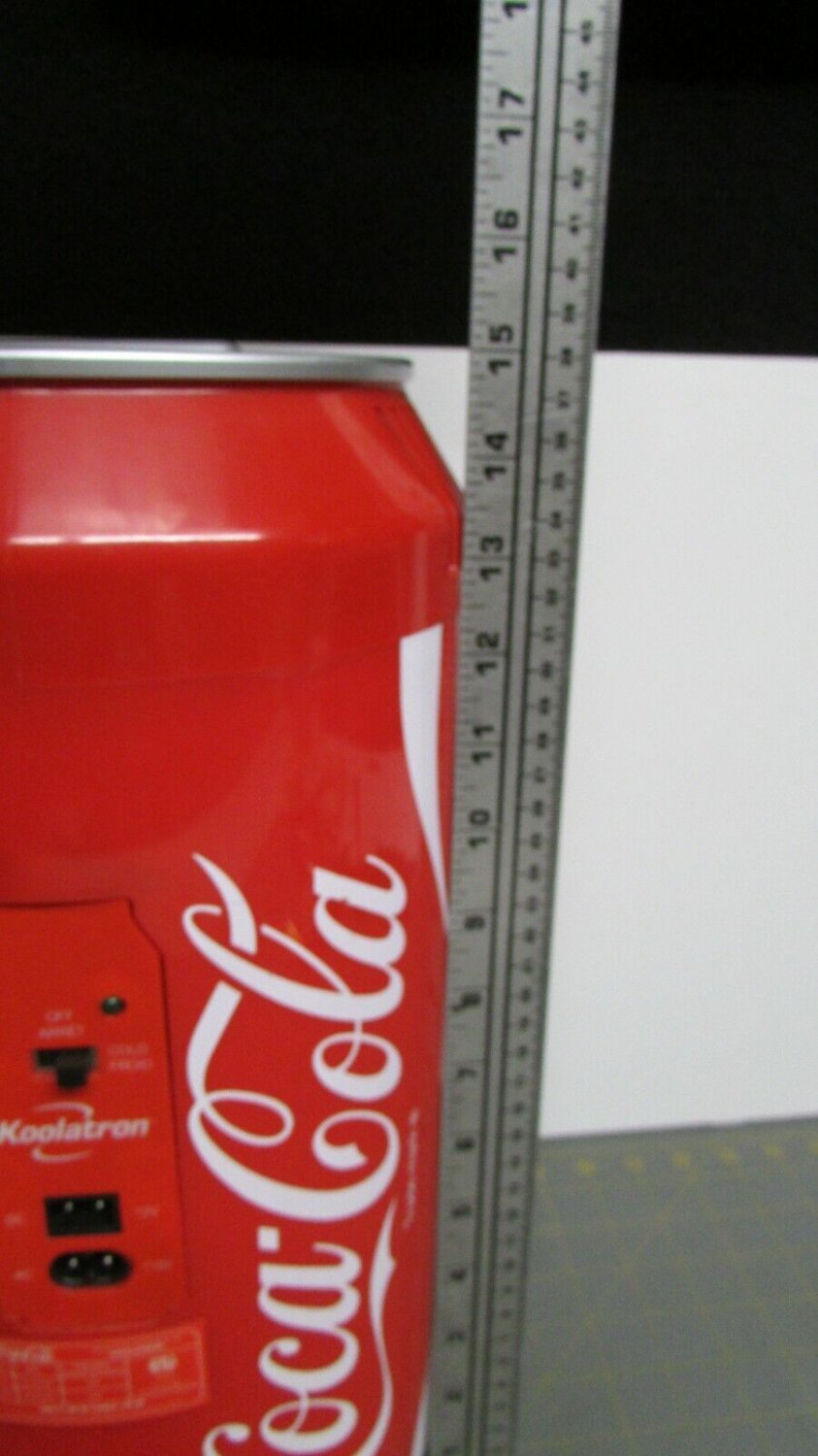 CocaCola 12 Can Portable Mini Refrigerator, Travel Thermoelectric Cooler