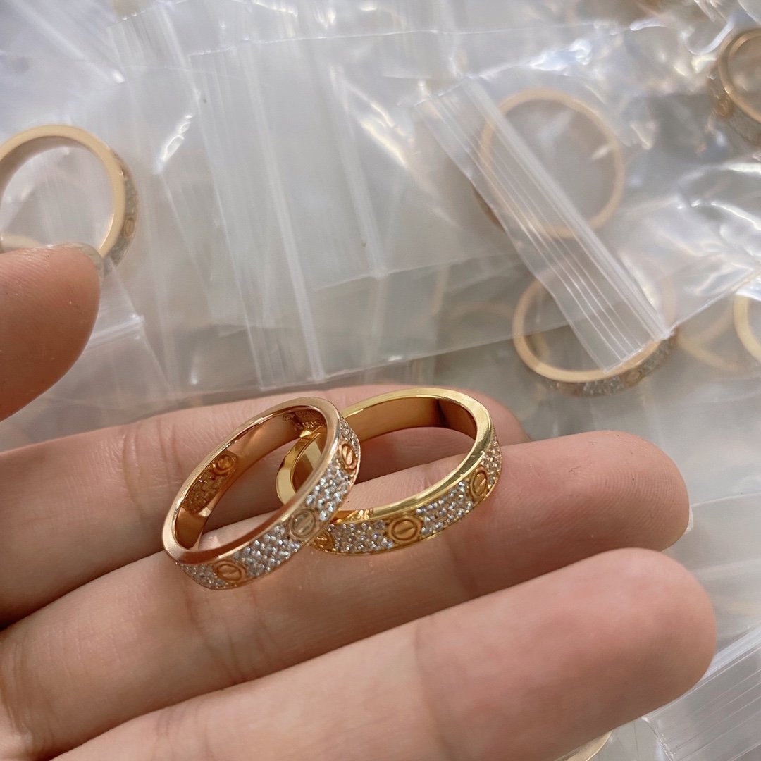 cartier love ring small