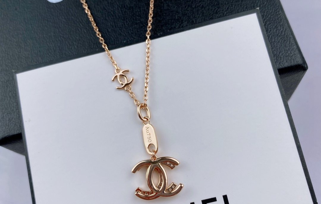 Quality Upgrade Chanel LOGO Necklace White Gold Rose Gold 080273