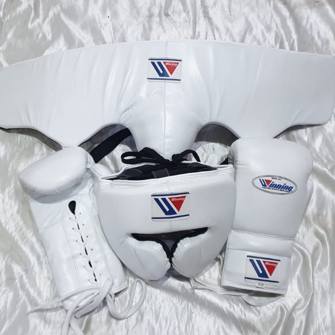 Custom Made, White, Winning Boxing Set, 3 in 1