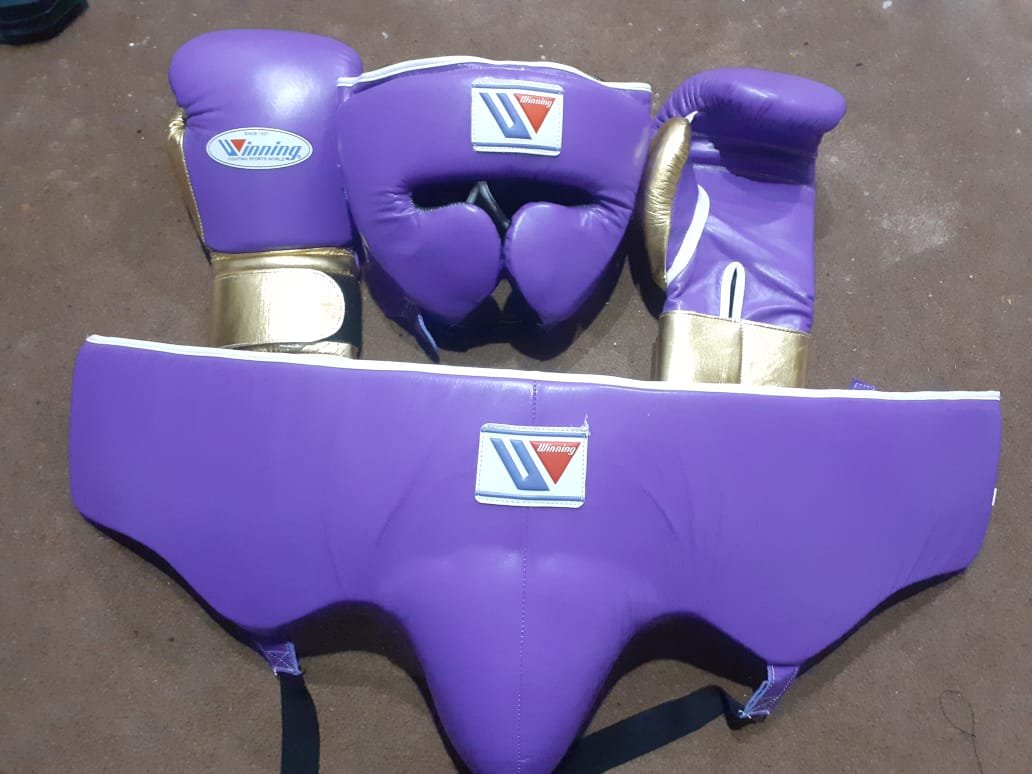 Purple winning boxing gloves deals