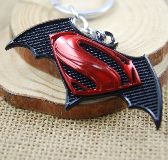 Dc comics batman vs superman key chain llavero film serie