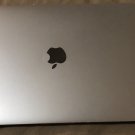 macbook pro 2017 13" broken - can be used for parts