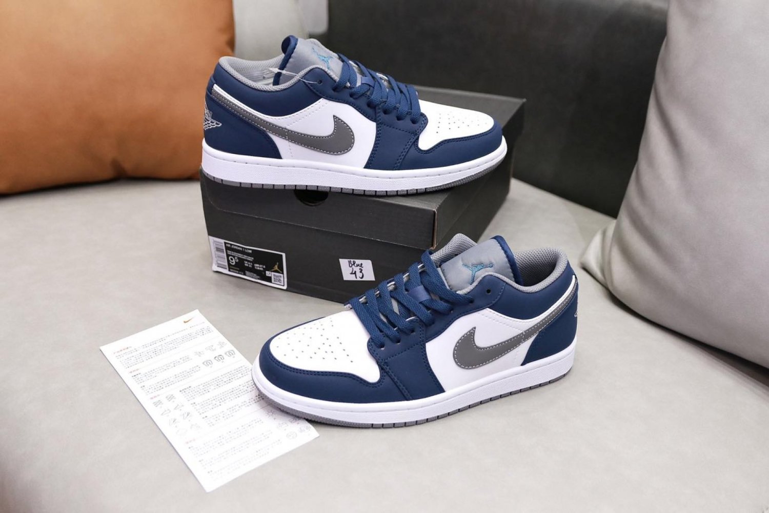 Air Jordan 1 Low 'True Blue'