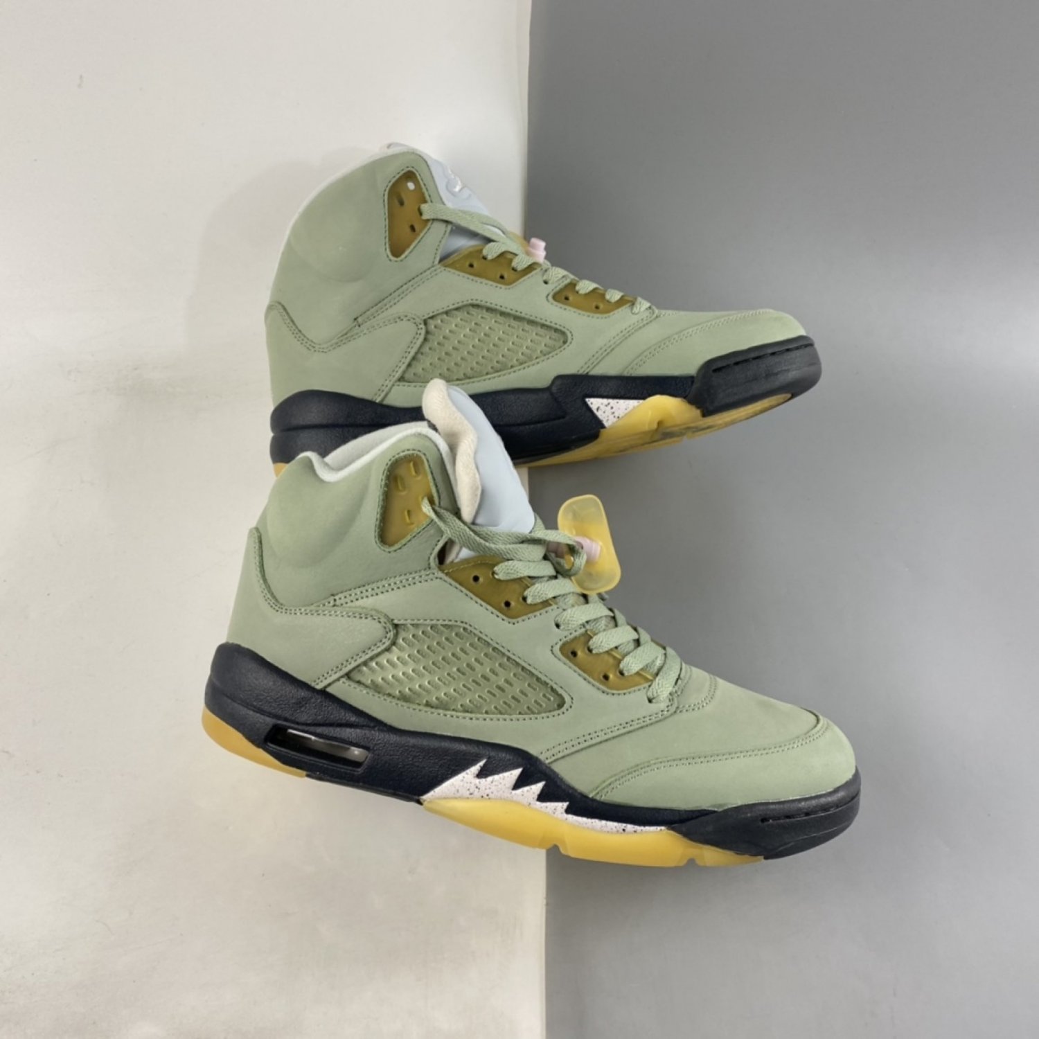 Air Jordan 5 Jade Horizon Light Silver Anthracite Pink Glaze